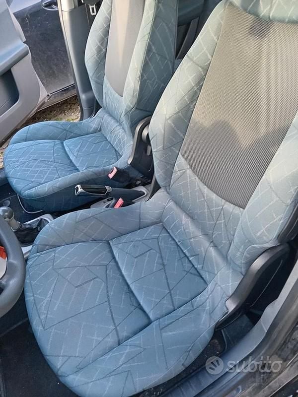 Begagnad Smart ForFour 95 HK (69 kW) 2005 Svart Halvkombi
