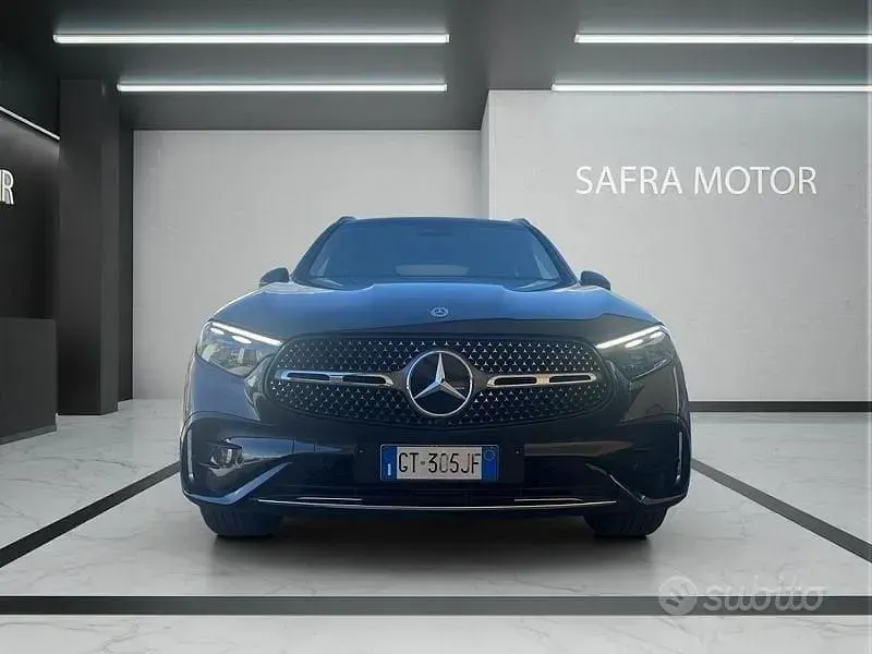 Usata Mercedes GLC300e Advanced 333 CV (244 kW) 2024 Grigio SUV