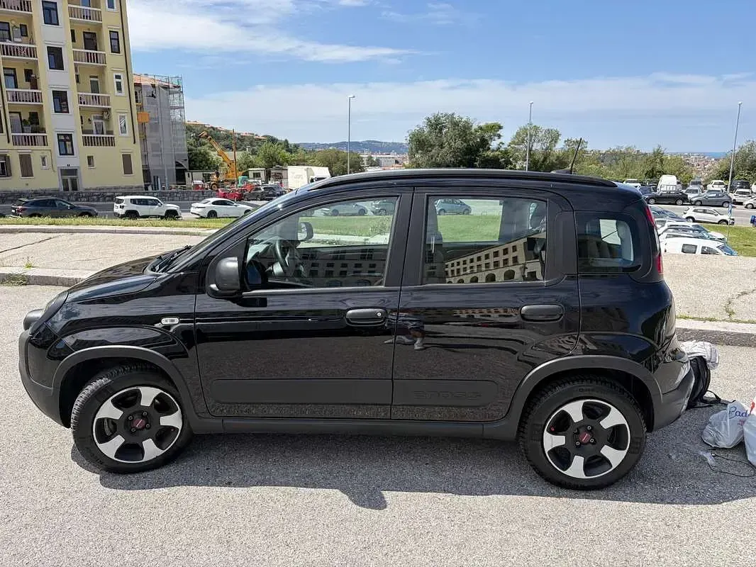 Usata Fiat Panda Cross Cross 69 CV (50 kW) 2021 Utilitaria