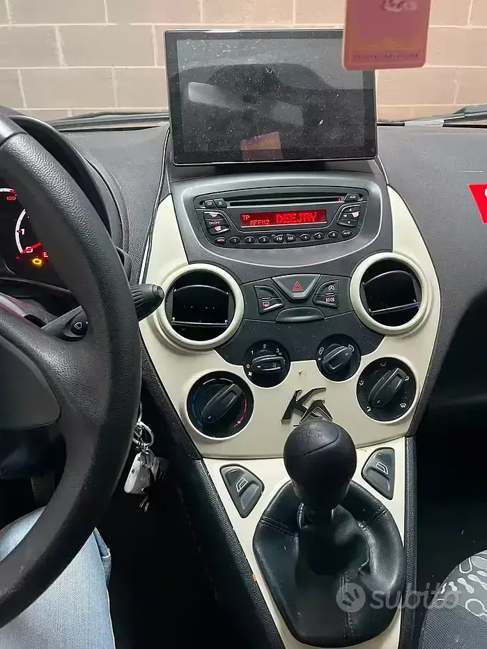Usata Ford Ka 69 CV (50 kW) 2012 Bianco Utilitaria