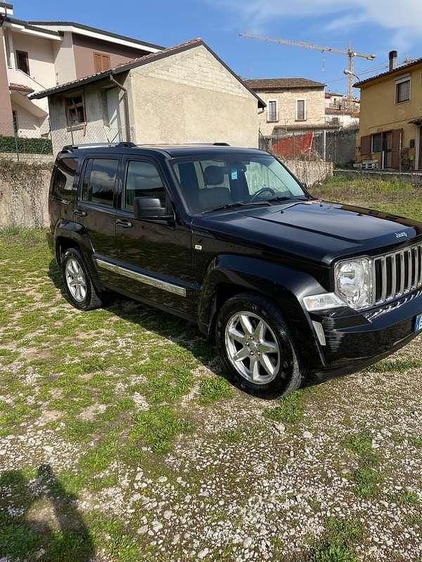 Usata Jeep Cherokee Limited 200 CV (147 kW) 2011 Nero SUV