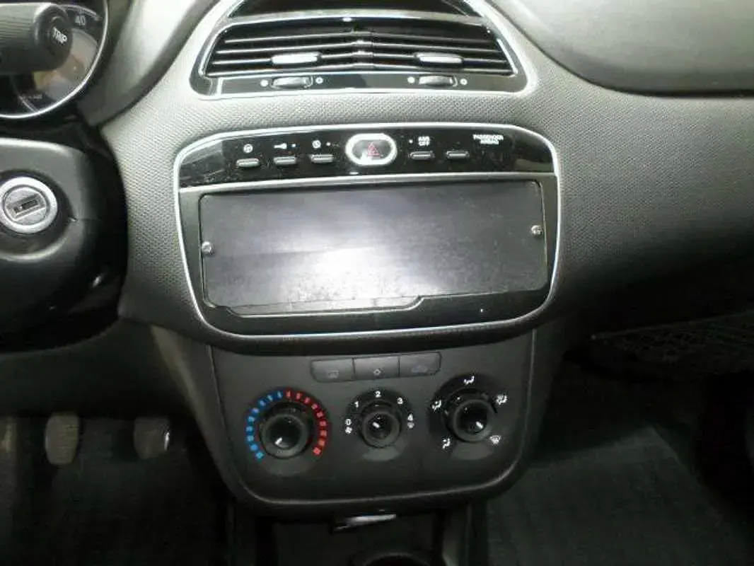 Usata Fiat Punto Street 95 CV (69 kW) 2018 Blu/azzurro Utilitaria