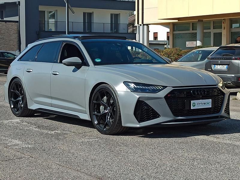 Usata Audi RS6 599 CV (440 kW) 2021 Grigio Station wagon