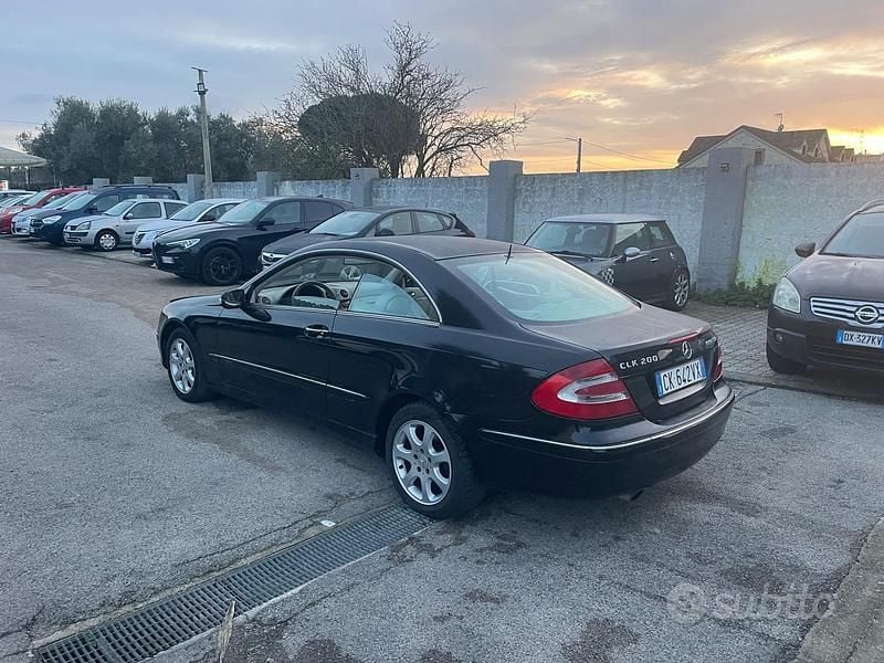 Usata Mercedes CLK200 Avantgarde 170 CV (125 kW) 2003 Blu Coupé