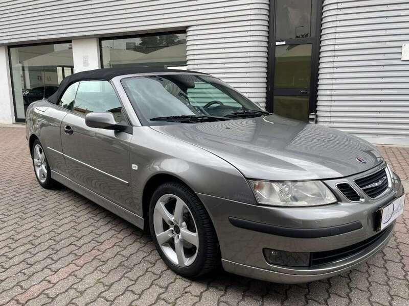 Grigio Usata 2004 Saab 9-3 Cabriolet Vector Cabrio | 9900 € (Molto cara) - Immagine 1/4