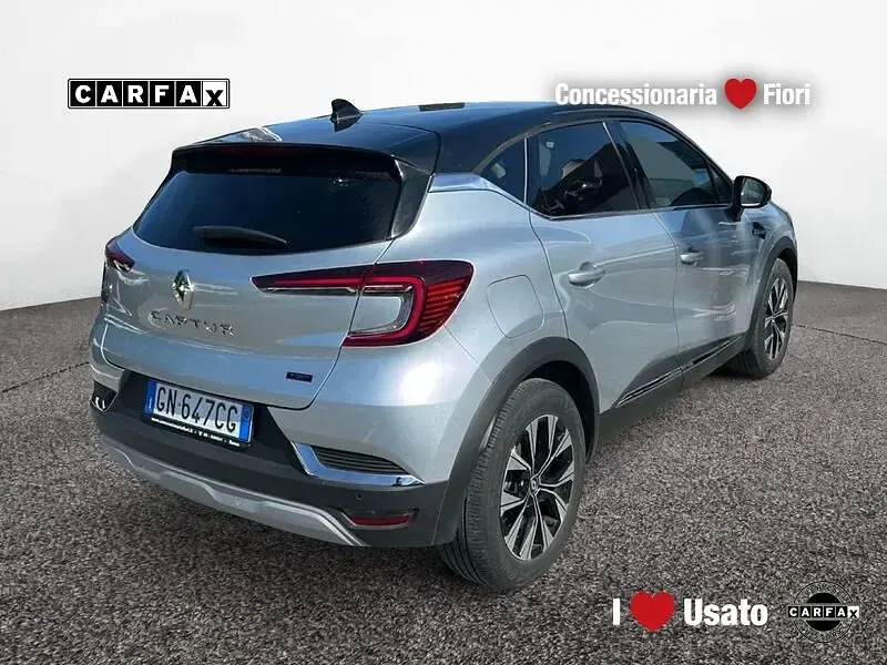 Usata Renault Captur Techno 143 CV (105 kW) 2023 Dublino SUV