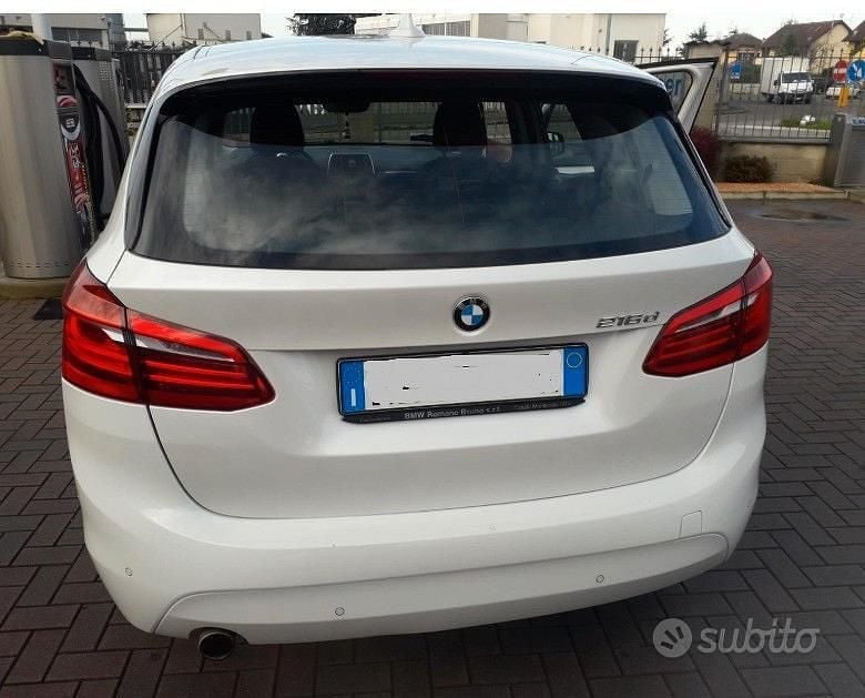 Usata BMW 216 Active Tourer 116 CV (85 kW) 2015 Bianco Monovolume