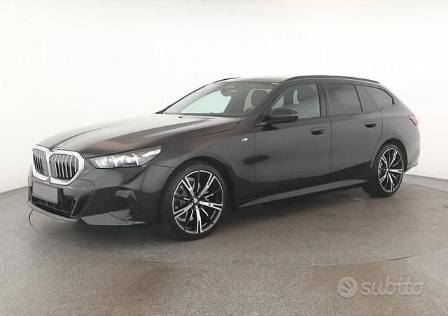 Usata BMW 520 M Sport 197 CV (144 kW) 2025 Nero Station wagon