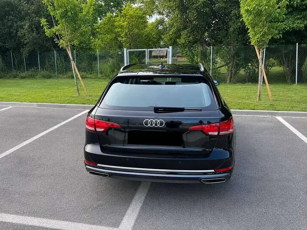 Usata Audi A4 Business 150 CV (110 kW) 2019 Nero Station wagon
