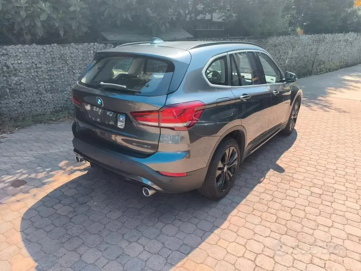 Usata BMW X1 Sport Line 150 CV (110 kW) 2021 Grigio SUV