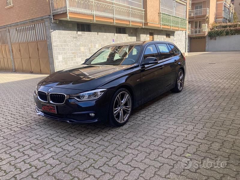 Usata BMW 320 Sport Line 190 CV (139 kW) 2016 Nero Station wagon