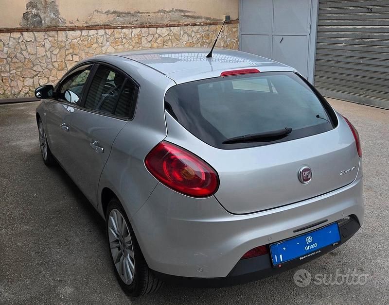 Usata Fiat Bravo 120 CV (88 kW) 2010 Grigio Utilitaria