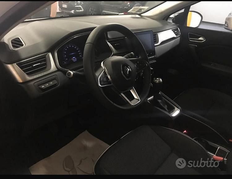 Usata Renault Captur Intens 100 CV (73 kW) 2020 Bianco SUV