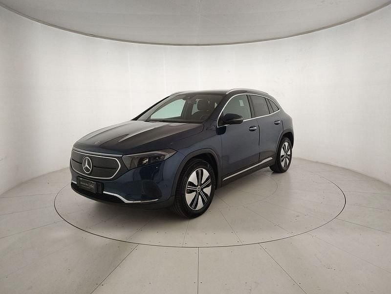 Blu Usata 2022 Mercedes EQA250 SUV | 22.990 € (Buon prezzo) - Immagine 1/4