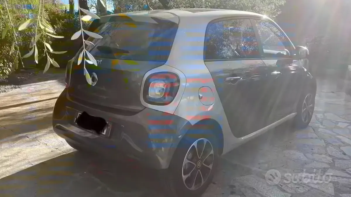 Usata Smart ForFour Passion 71 CV (52 kW) 2017 Grigio Utilitaria