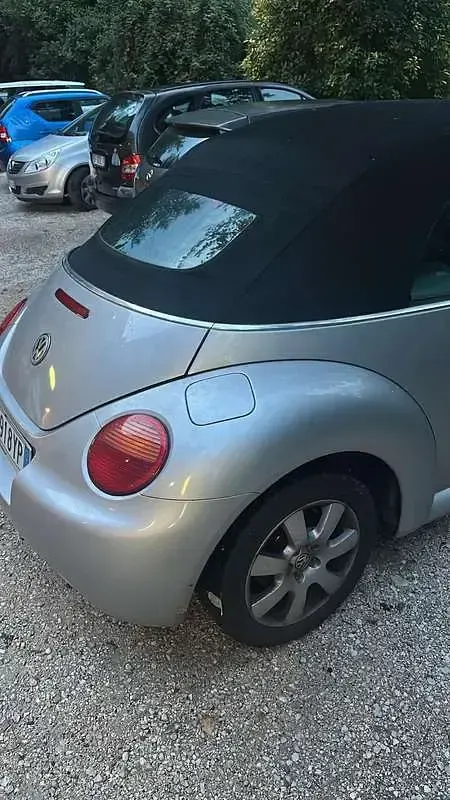 Usata VW New Beetle 101 CV (74 kW) 2003 Utilitaria
