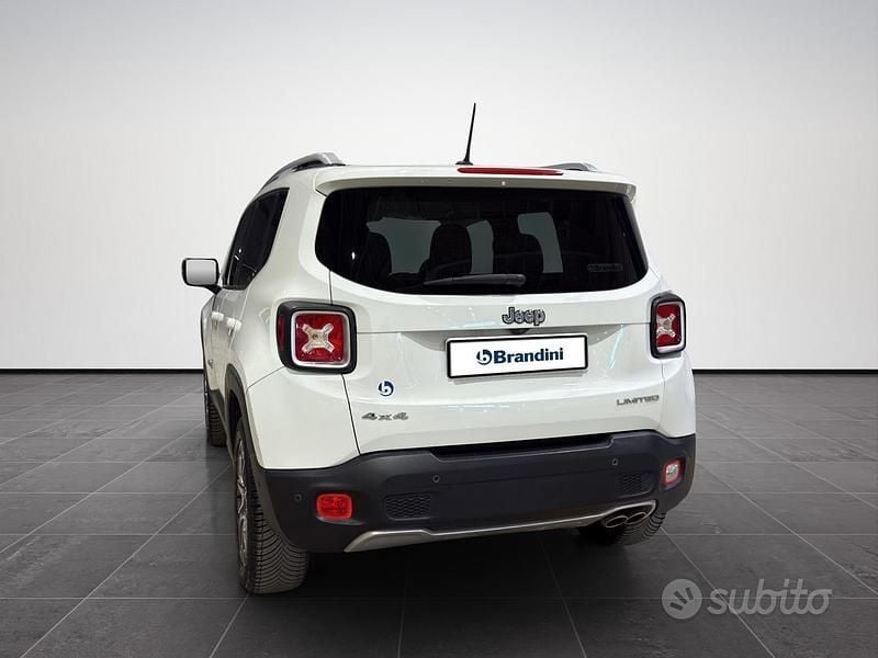 Usata Jeep Renegade Limited 140 CV (102 kW) 2016 Bianco SUV
