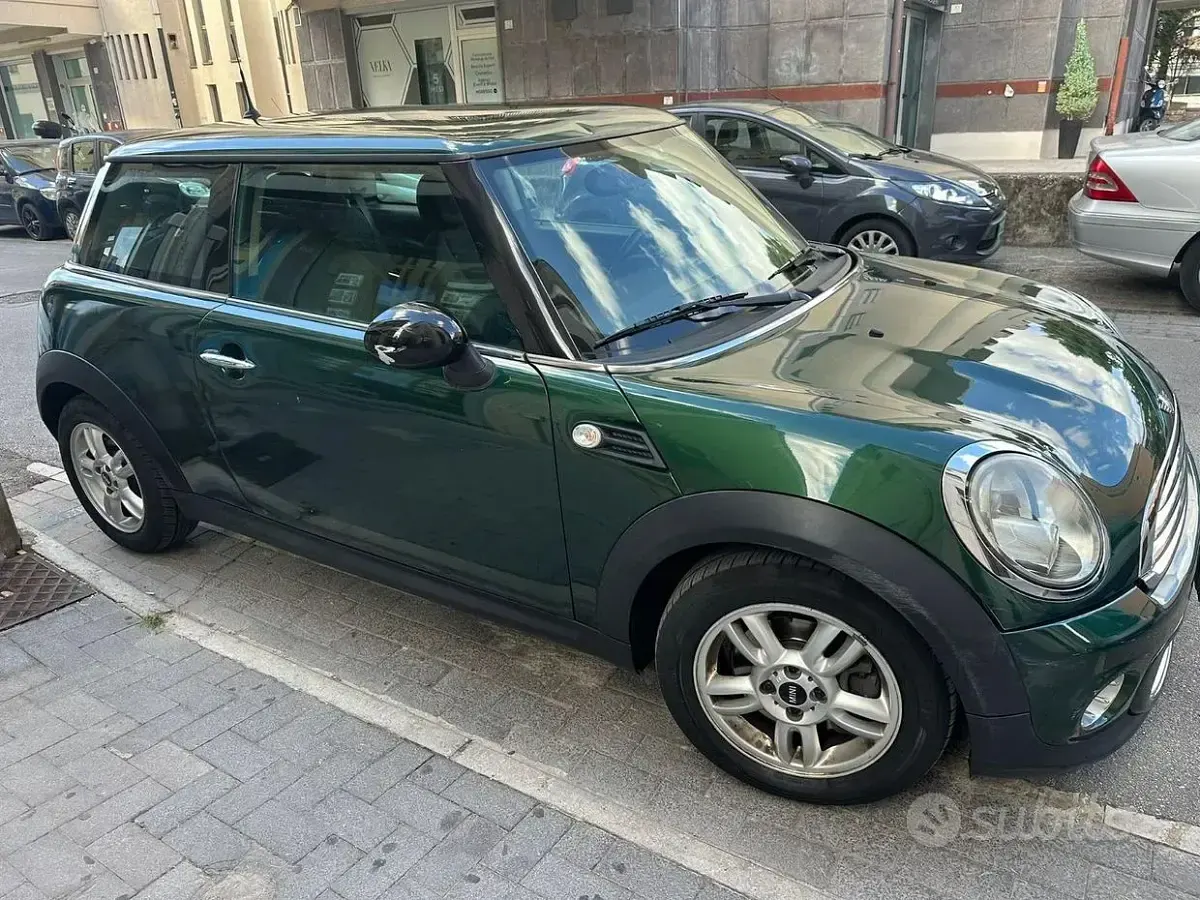 Usata Mini ONE 116 CV (85 kW) 2011 Verde Utilitaria