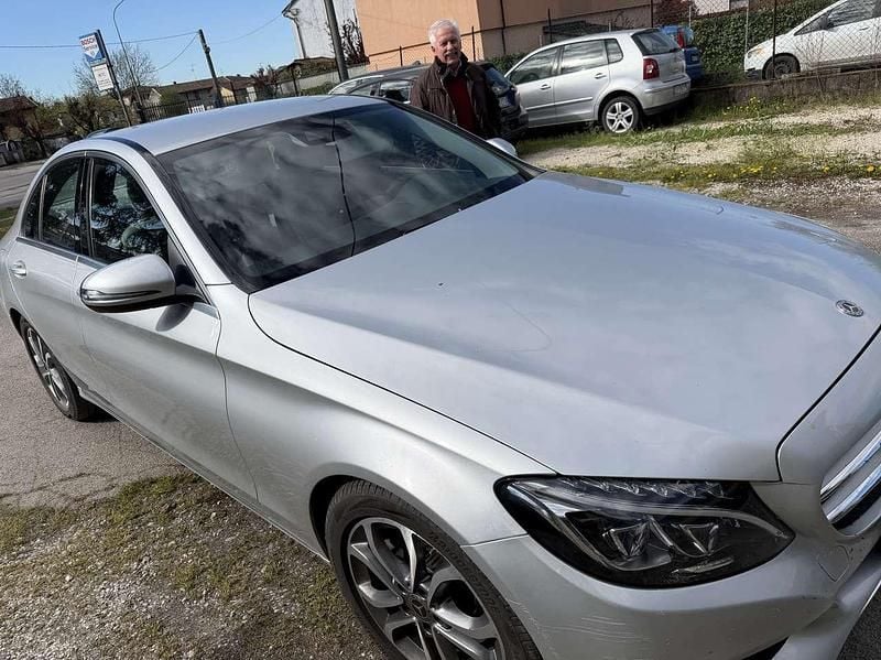 Usata Mercedes C220 170 CV (125 kW) 2018 Other Berlina