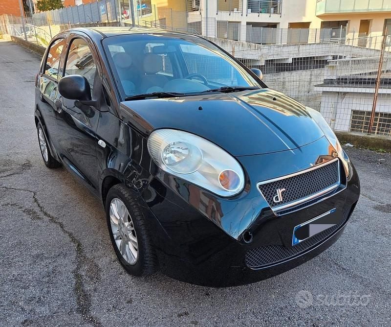 Nero Usata 2010 DR DR1 Utilitaria | 2500 € - Immagine 1/4