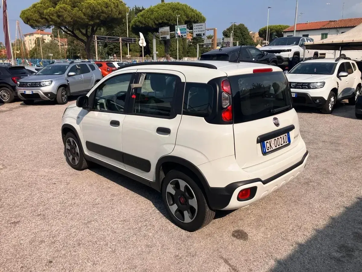 Usata Fiat Panda Cross Cross 70 CV (51 kW) 2022 Bianco Utilitaria