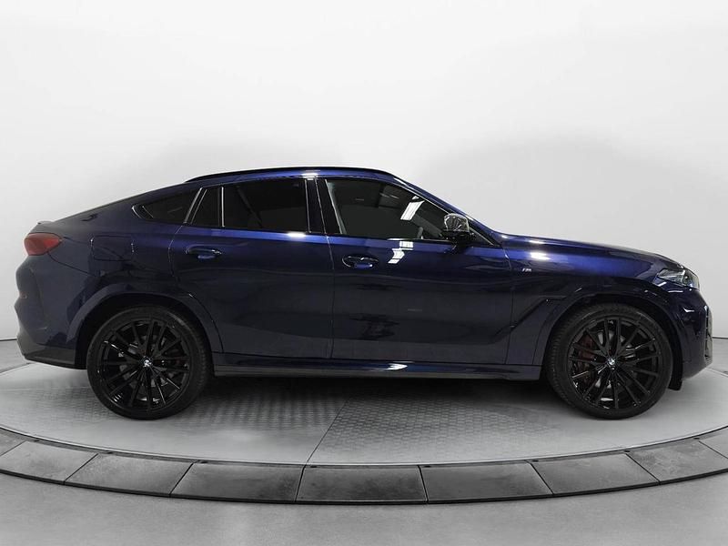 Nuova BMW X6 M Sport 297 CV (218 kW) 2025 Blu SUV