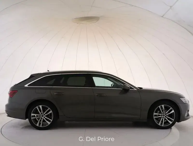 Usata Audi A6 Business 204 CV (150 kW) 2023 Grigio Station wagon