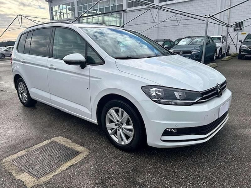 Usata VW Touran Business 122 CV (89 kW) 2021 Bianco Monovolume