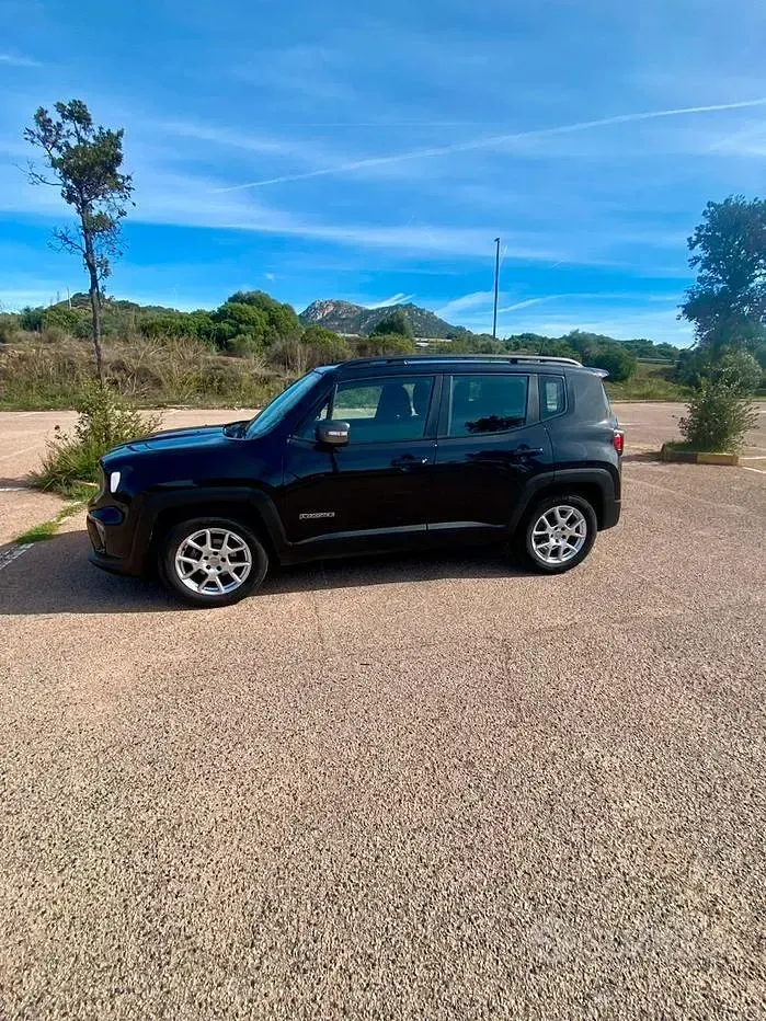 Usado Jeep Renegade 120 CV (88 kW) 2020 Negro SUV