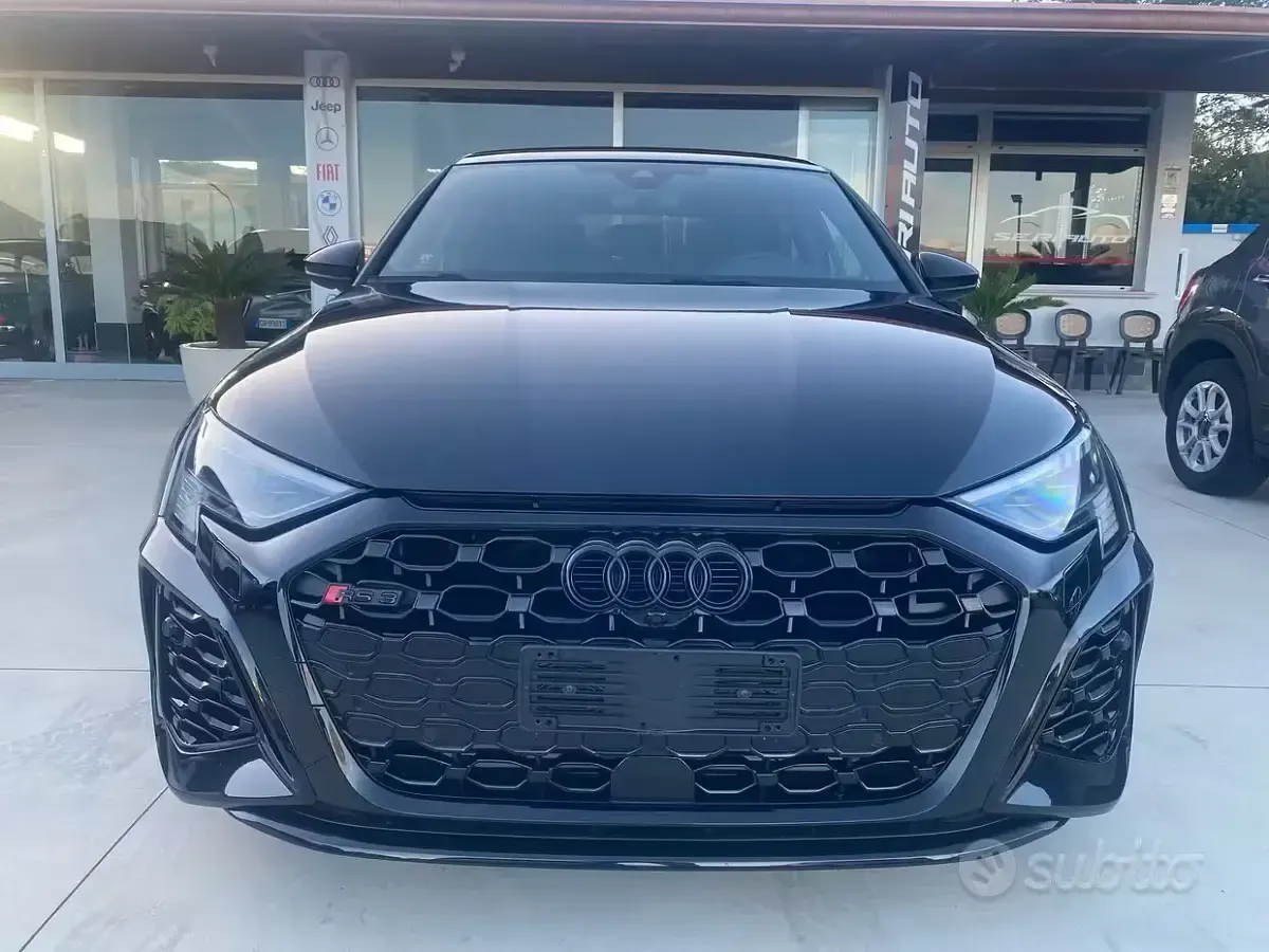 Usata Audi RS3 400 CV (294 kW) 2024 Nero Berlina