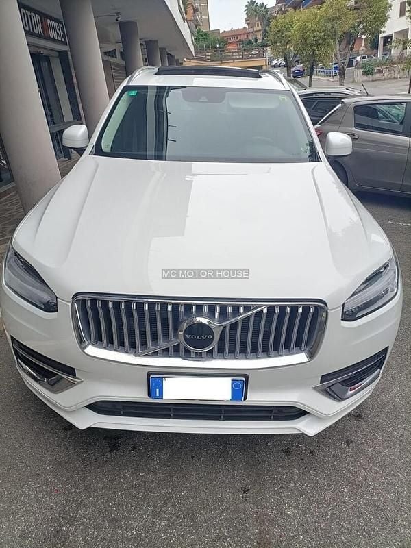 Usata Volvo XC90 250 CV (183 kW) 2022 Bianco SUV
