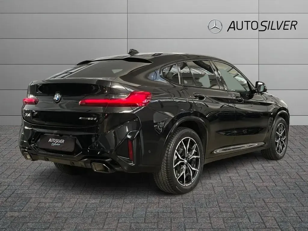 Usata BMW X4 M Sport 190 CV (139 kW) 2024 Nero / metallizzato SUV