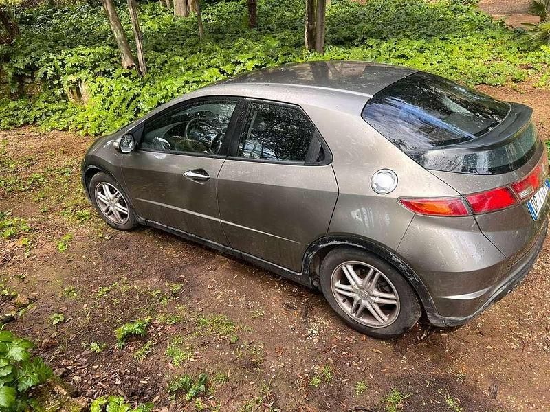Usata Honda Civic Elegance 83 CV (61 kW) 2008 Berlina