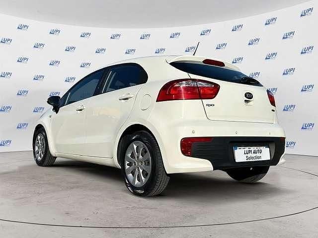 Usata Kia Rio 75 CV (55 kW) 2015 Other Utilitaria
