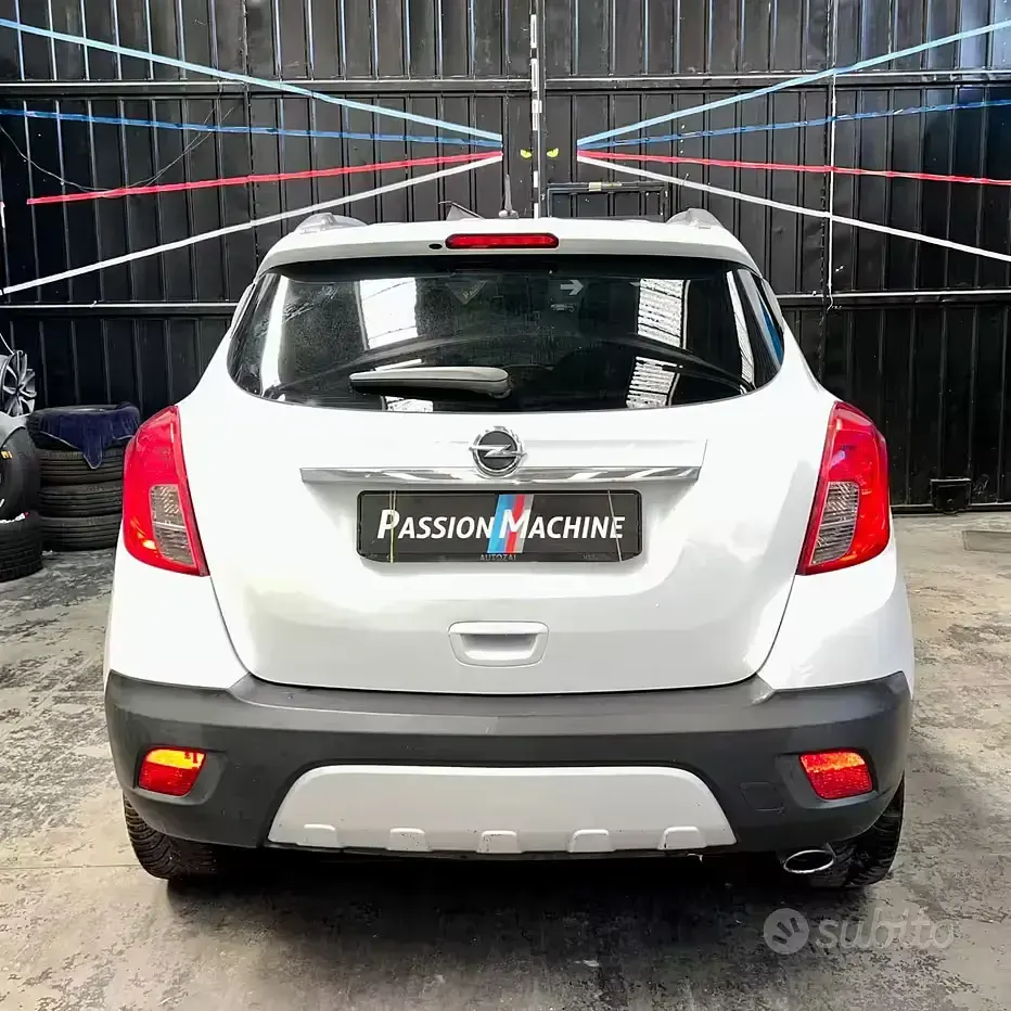 Usata Opel Mokka 140 CV (102 kW) 2015 Bianco SUV
