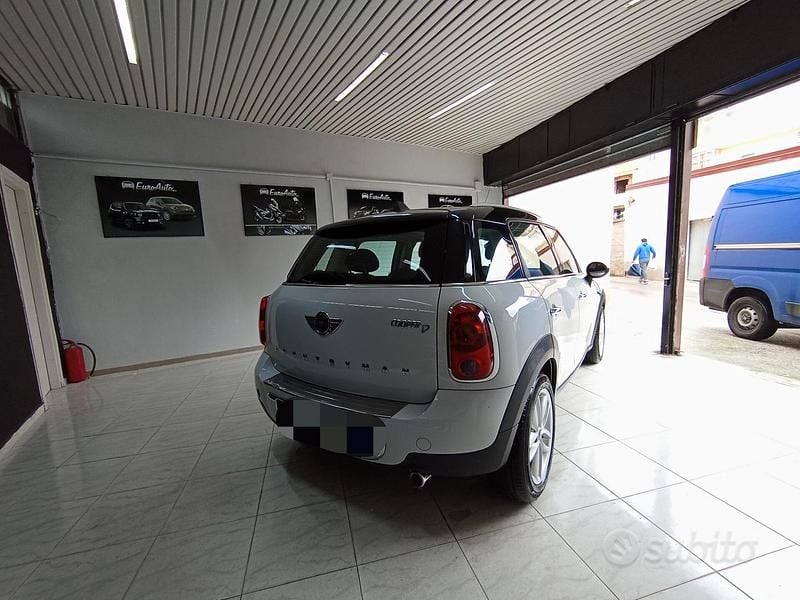 Usata Mini Countryman 111 CV (81 kW) 2013 Bianco SUV