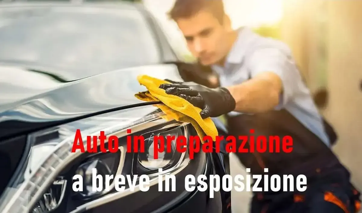 Usata Peugeot 208 Allure 101 CV (74 kW) 2025 Grigio Utilitaria
