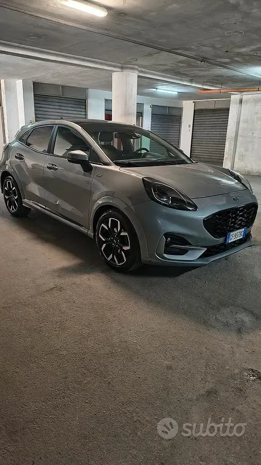 Usata Ford Puma 120 CV (88 kW) 2021 Grigio SUV