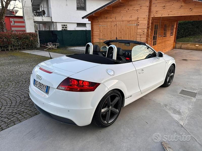 Usata Audi TT Roadster Advanced 160 CV (117 kW) 2009 Bianco Cabrio