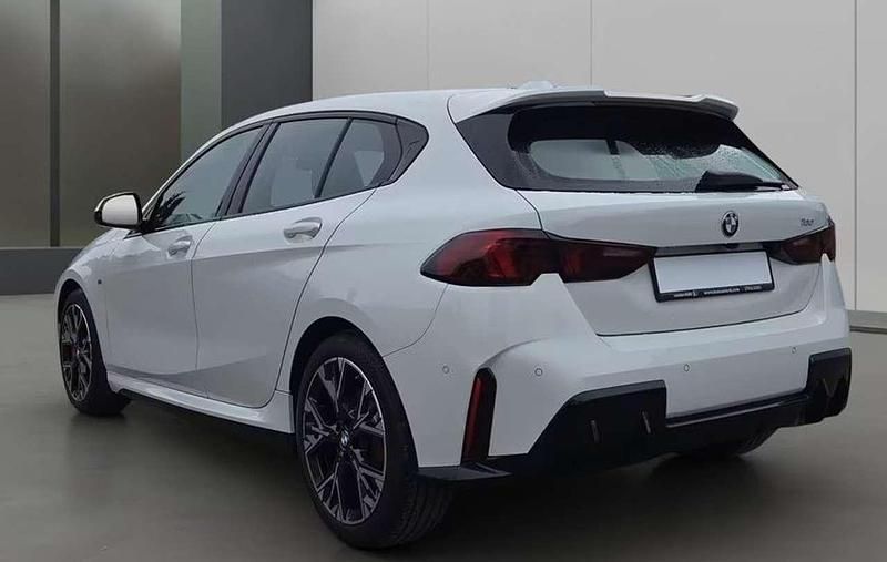 Usata BMW 120 M Sport 170 CV (125 kW) 2024 Bianco Utilitaria