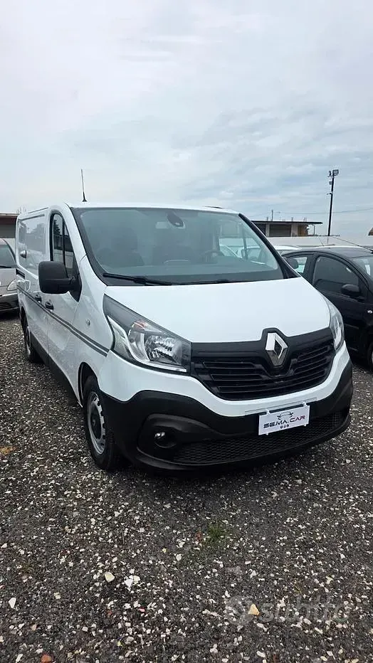 Usata Renault Trafic 145 CV (106 kW) 2017 Bianco Monovolume