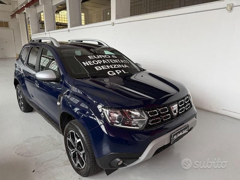Usata Dacia Duster 101 CV (74 kW) 2020 Blu SUV