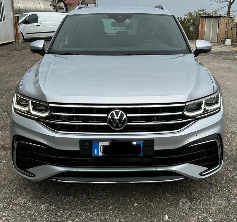 Usata 2021 VW Tiguan R-line SUV | 27.000 € (Buon prezzo) - Immagine 1/4
