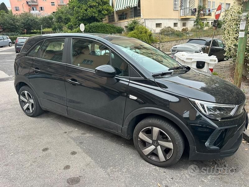 Usata Opel Crossland 110 CV (80 kW) 2022 Nero SUV
