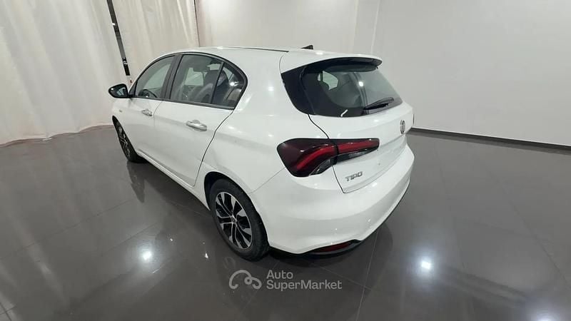 Usata Fiat Tipo City Life 101 CV (74 kW) 2023 Bianco Utilitaria