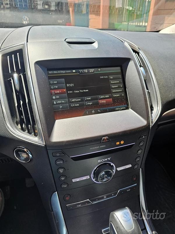 Usata Ford S-MAX S 180 CV (132 kW) 2015 Grigio Monovolume