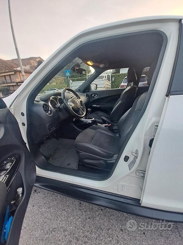 Usata Nissan Juke N-Connecta 116 CV (85 kW) 2017 Bianco SUV
