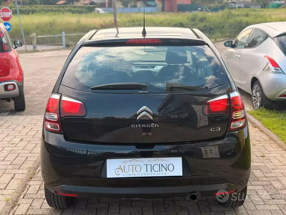 Usata Citroën C3 Live 68 CV (50 kW) 2016 Nero Berlina