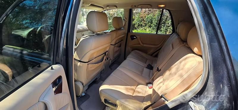 Usado Mercedes ML270 163 CV (119 kW) 2003 Verde SUV