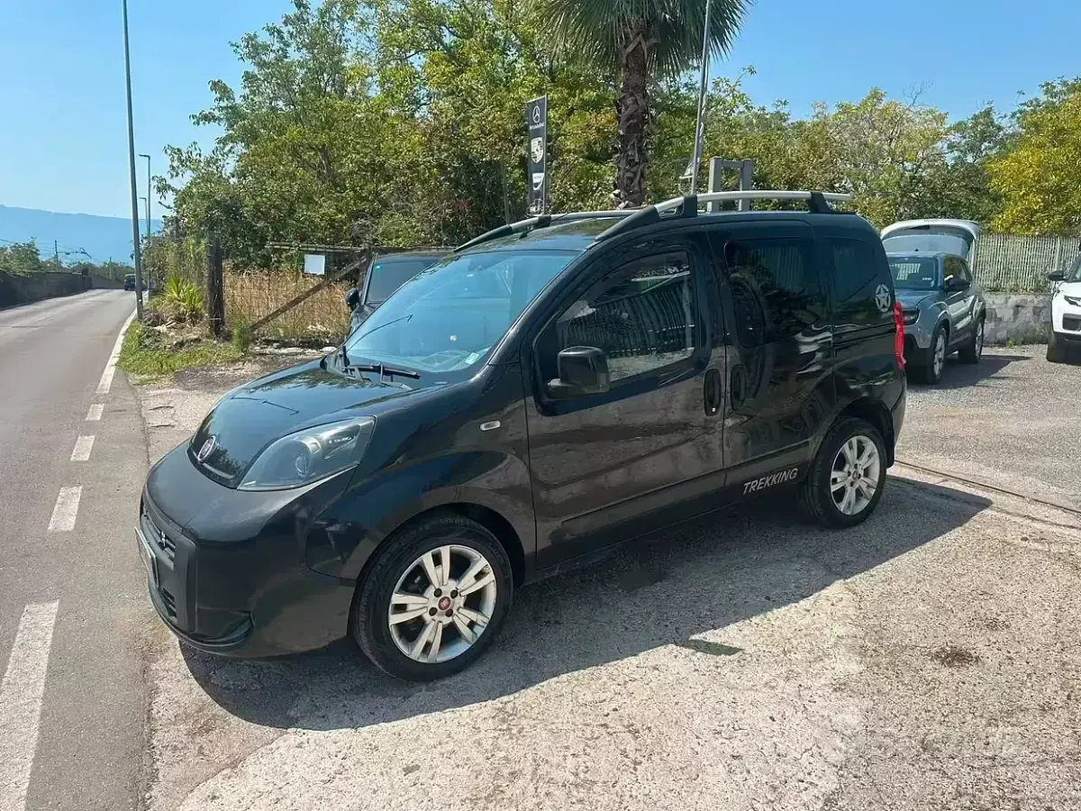 Usata Fiat Qubo Trekking 75 CV (55 kW) 2009 Nero Monovolume